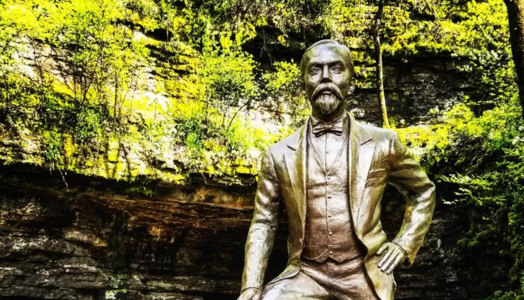 statue of Jack Daniels at the distillery